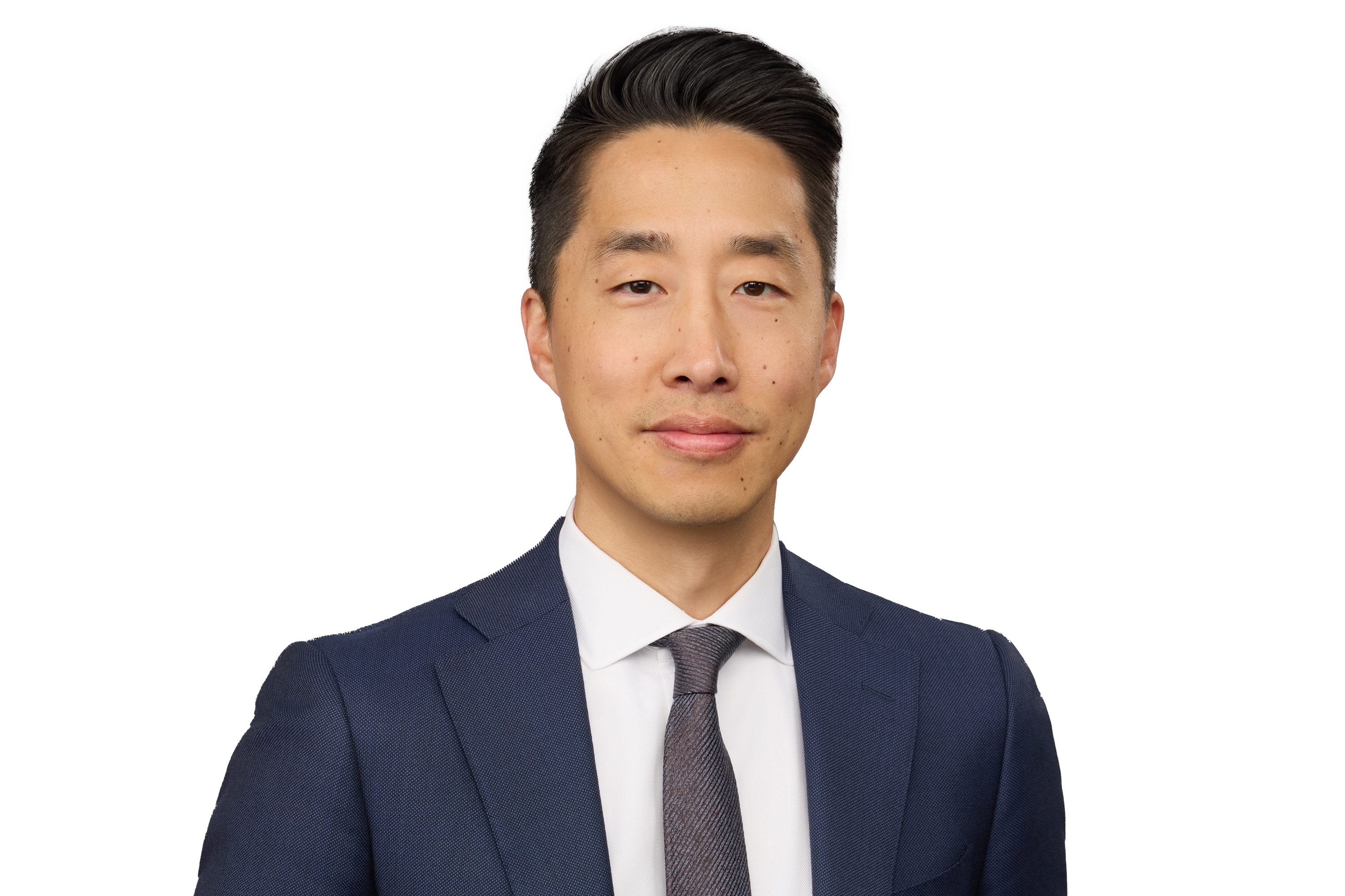 Media item displaying Eric Choi Quoted in <em>Chicago Daily Law Bulletin</em> on How Law Firms Can Overcome Challenges in Hybrid Summer Associate Programs
